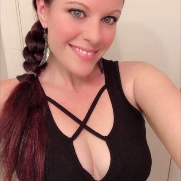 Meet your Posher, Lisa - Picture 1 of 1